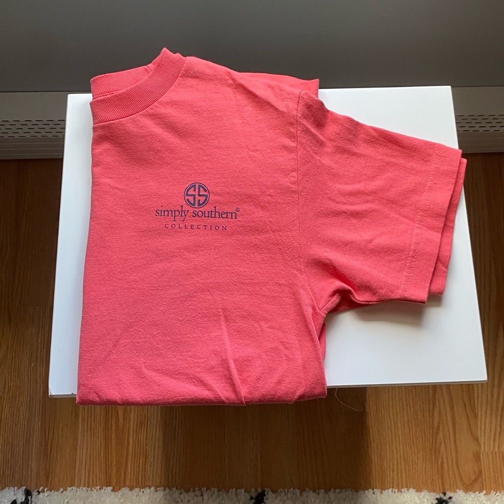 Simply Southern Tshirt Size Small
